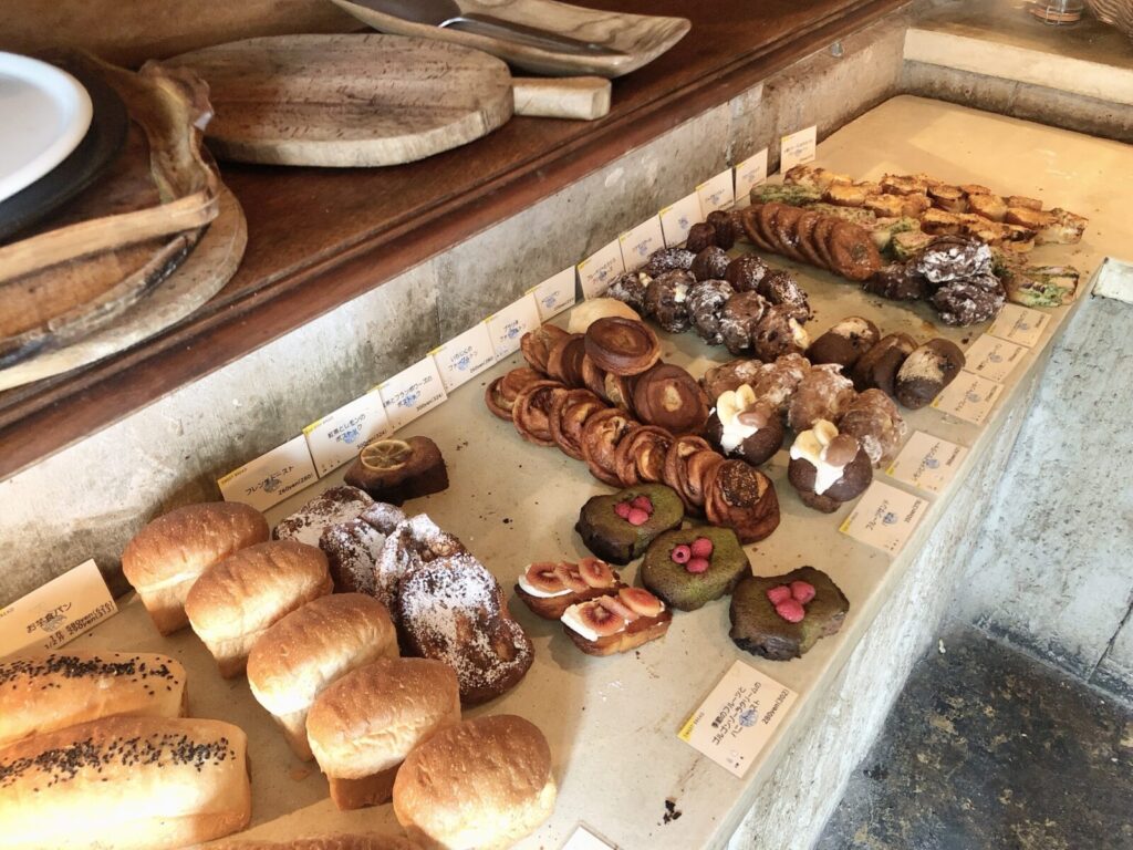 Bread displayed in AMAM DACOTAN