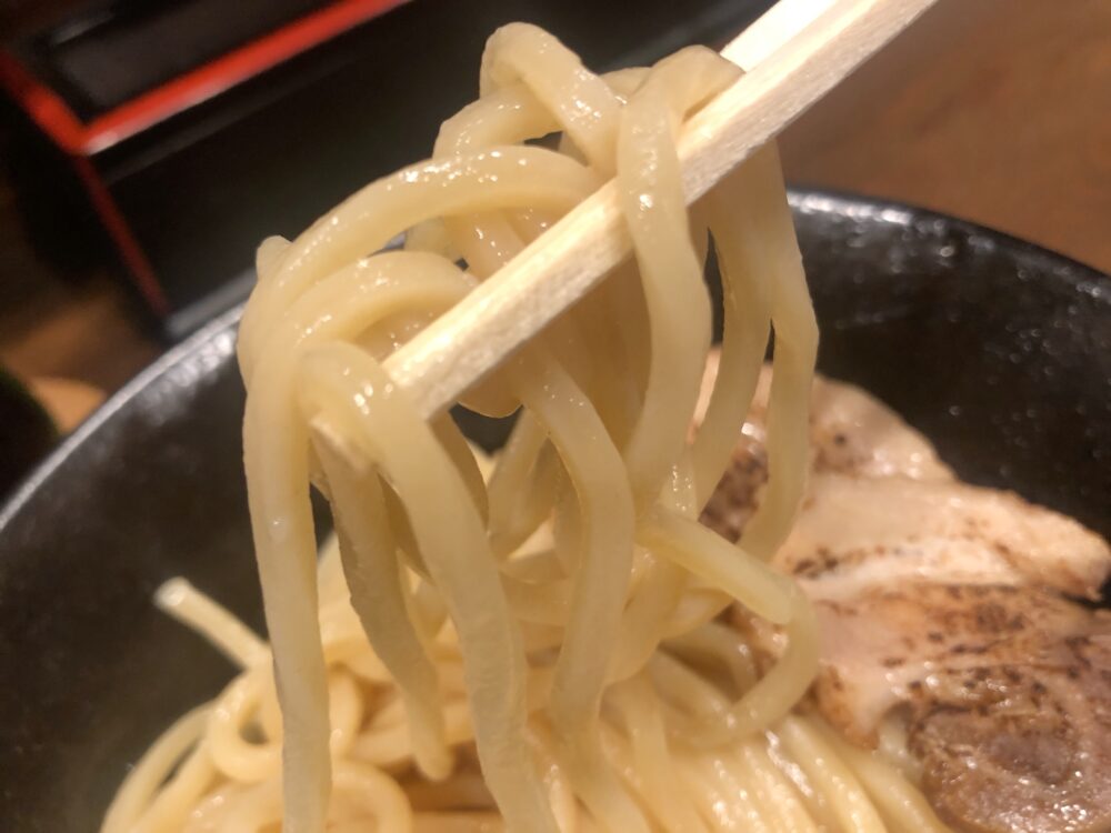 慶史謹製の麺