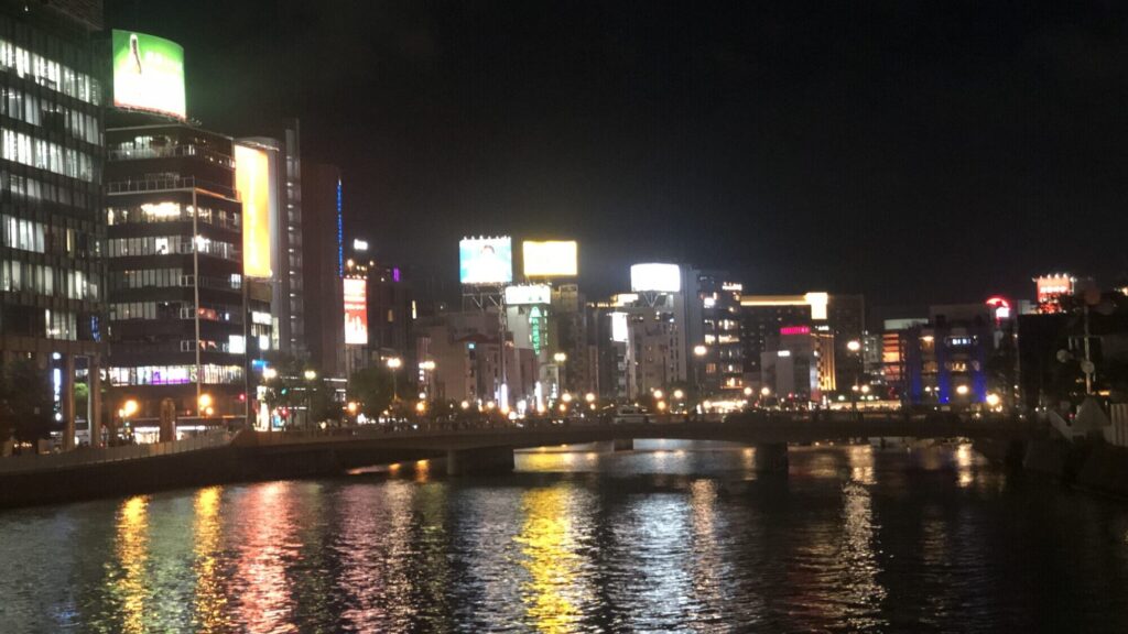 中洲の夜のネオン