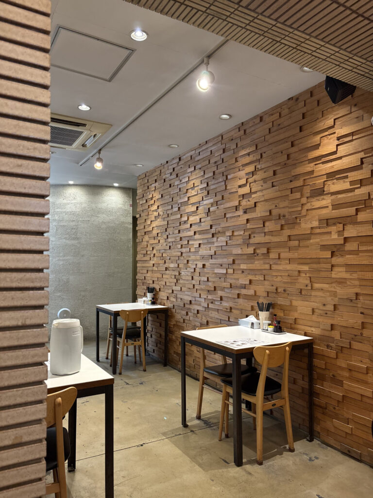 Inside Shina Soba Tsukiya Honten